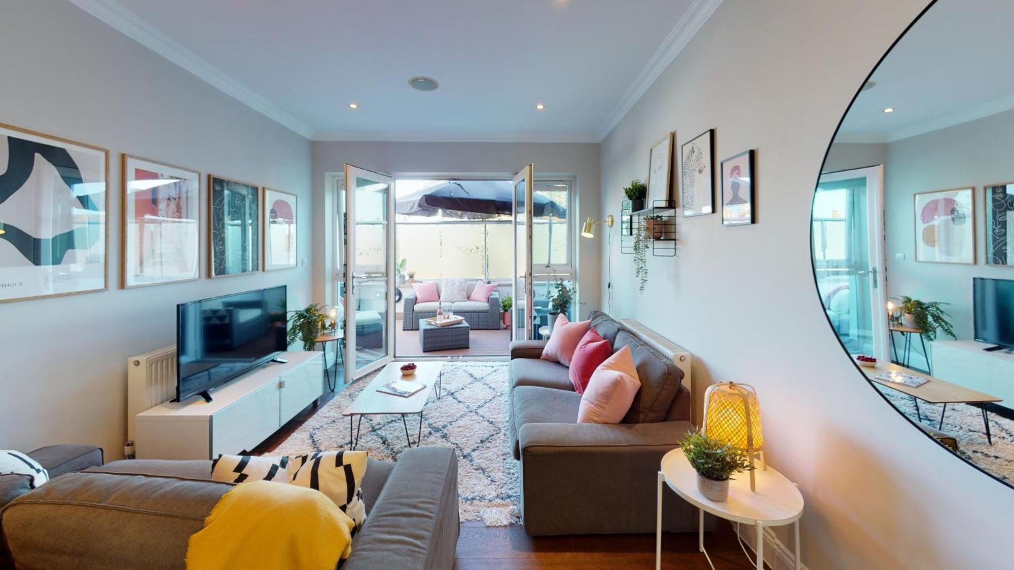Madison Hill - White Hill House 4 - 2 Bedroom Flat